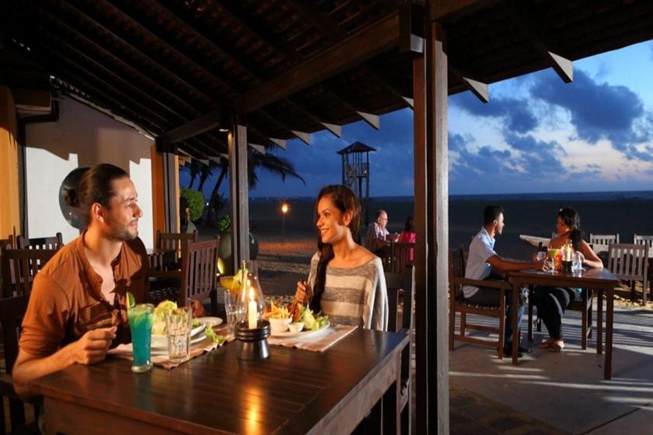 Hotel Jetwing Blue Negombo Exteriér fotografie